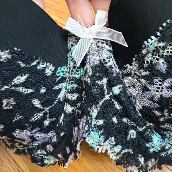 Victoria's Secret Dream Angel Bra 36D Floral Lace Bow Detail Padded Push Up - Picture 2 of 5